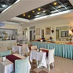 Chateau De 3* Marmaris