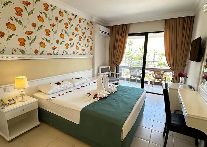 Chateau De 3* Marmaris