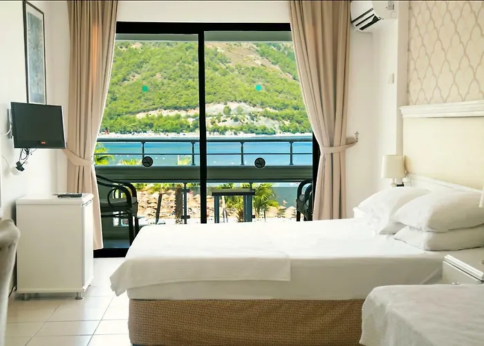 Chateau De 3*