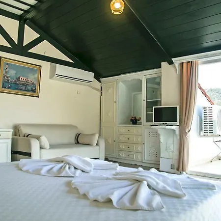 Hotell Chateau De Marmaris